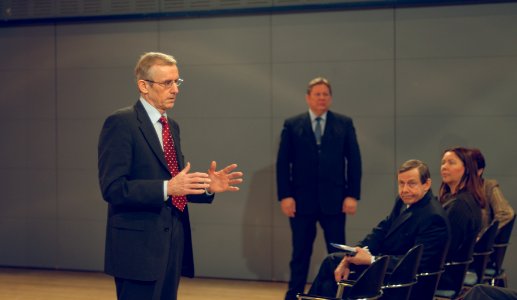 Minister of education Antti Kalliomäki giving a speech