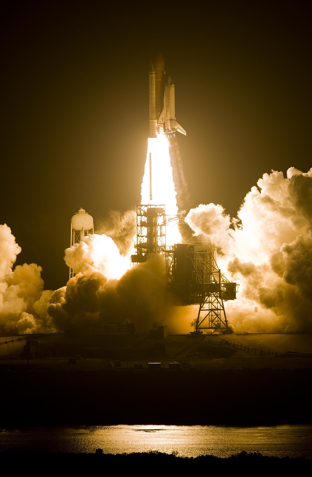 Exploration night rocket