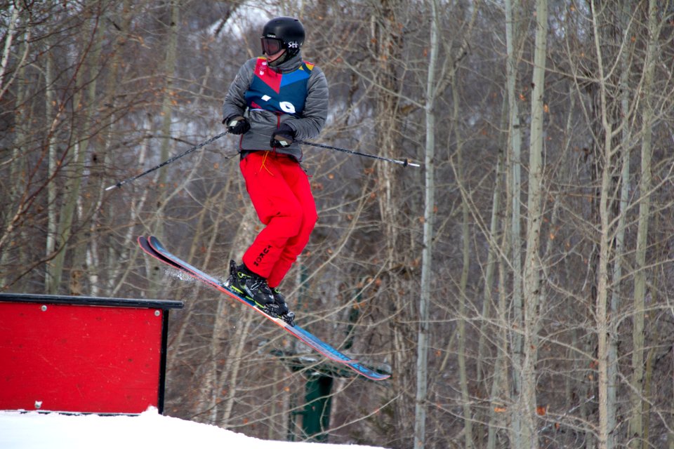 Lori Gillan 2019-02-20-Freestyle Skiing-21