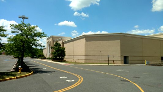 Abandoned Macy's in Moorestown