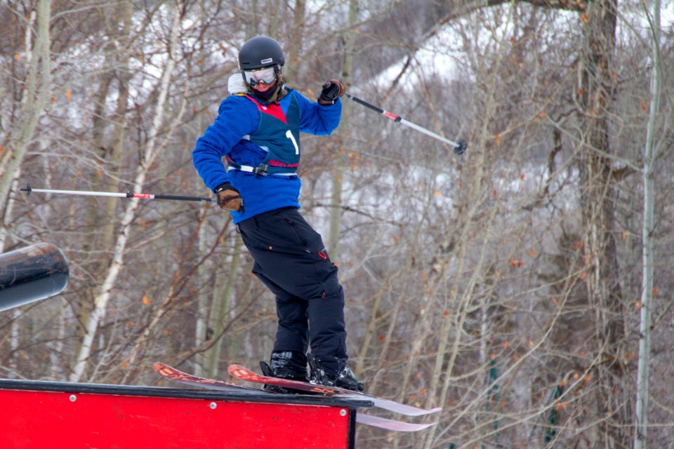 Lori Gillan 2019-02-20-Freestyle Skiing-22