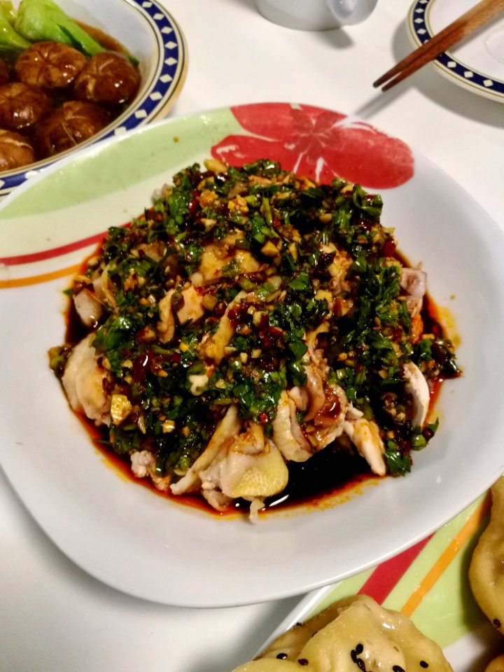 Steamed Chicken with Spicy Sauce