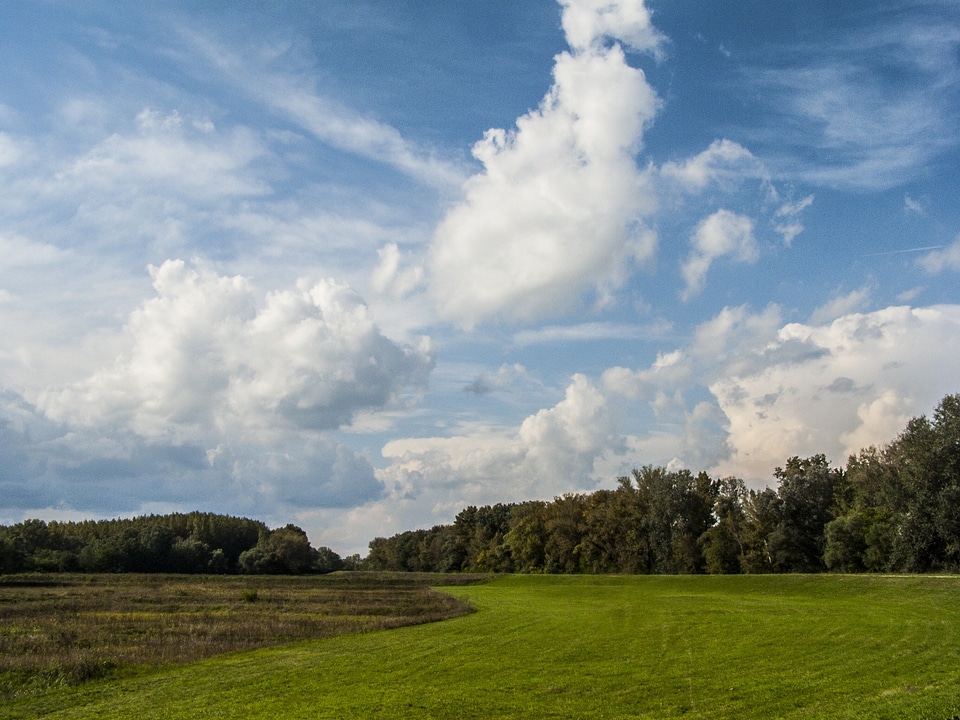 Cloudy clouds green