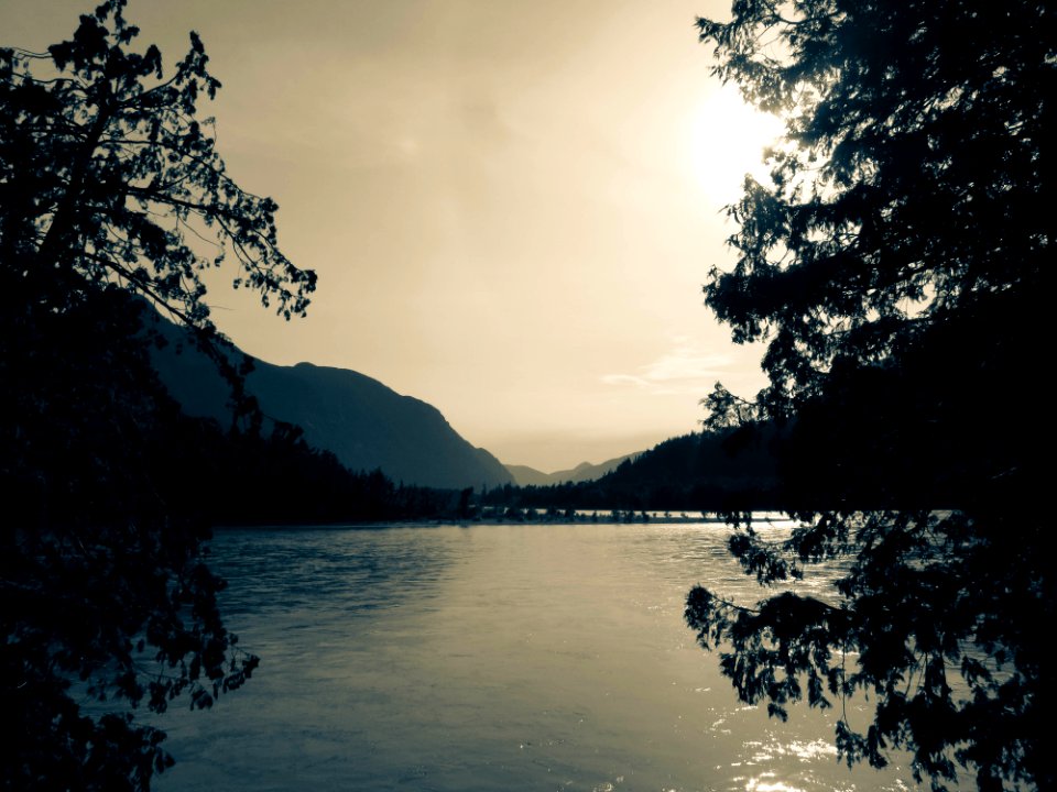 Fraser River near Hope photo