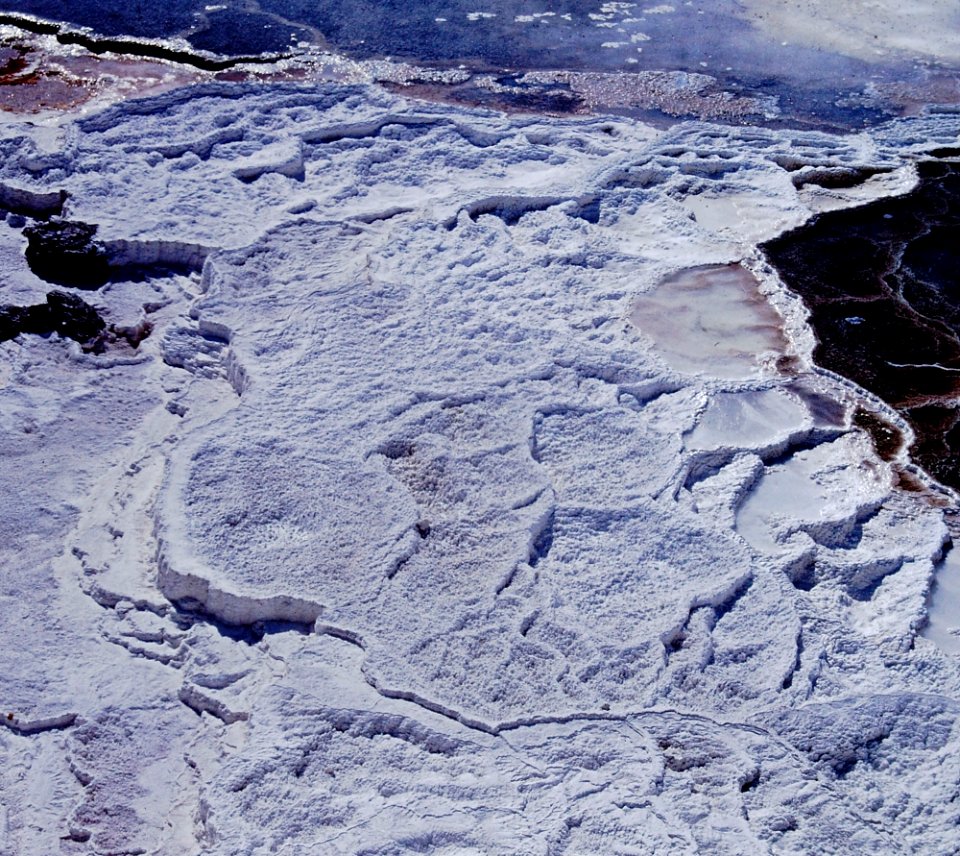Yellowstone Mammoth Hot Springs (8)