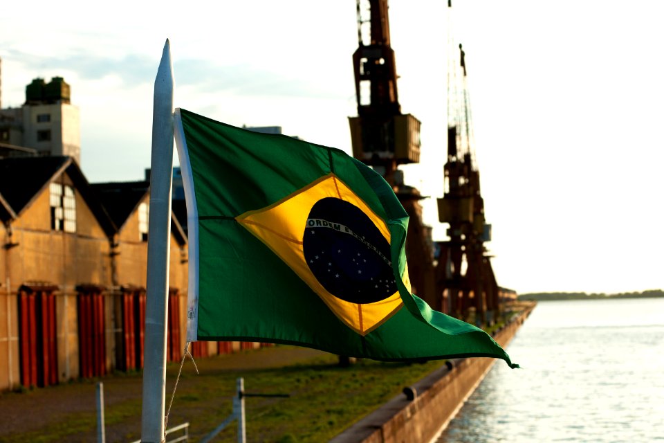 Renato Soares Porto e atrativos do rio Guaiba e por do sol Porto Alegre RS 1