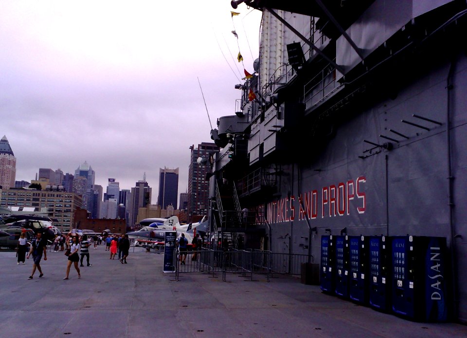USS Intrepid (CV-11) , The Intrepid Sea, Air & Space Museum , Pier 86 , Manhattan , New York , USA