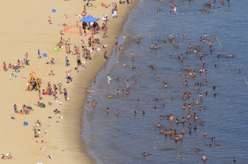AnaClaudiaJatahy Praia da Ponta Negra Manaus AM