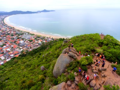 Renato Soares Morro do Macaco com Canto Grande - mar de Fora Bombinhas SC