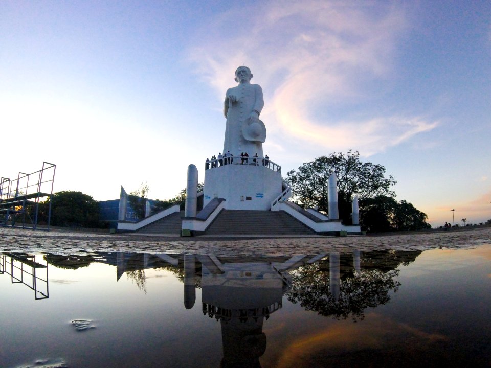NadimMaluf EstatuaPadreCicero JuazeiroDoNorte CE