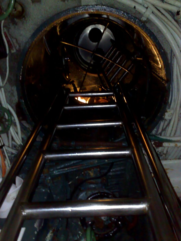 ESPADON SUBMARINE - LE PORT DE TOUS LES VOYAGES - SAINT NAZAIRE - FRANCE