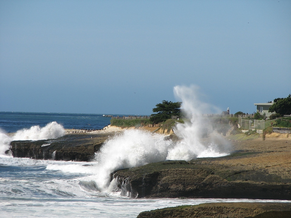 Ocean splash splashing photo