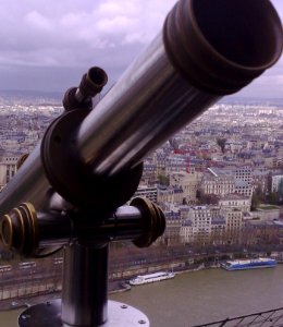 TELESCOPE - THE EIFFEL TOWER - PARIS - FRANCE