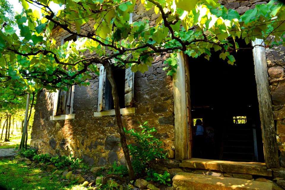 RenatoSoares Caminhos de Pedra Quatrilho Cantina Strapazzon Bento Goncalves RS