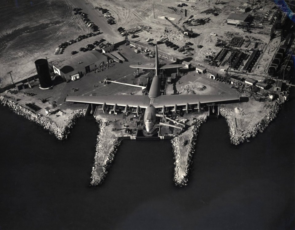Hughes H-4 (HK-1) Hercules (Spruce Goose) Under Construction 1947.