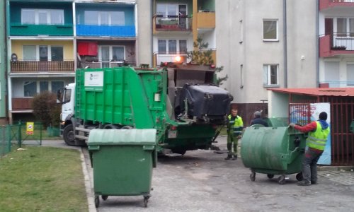 Fortnightly bin collection in Tomaszów Mazowiecki, Poland, EU photo