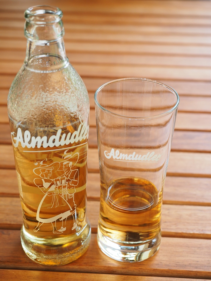 Drink lemonade herbal extracts