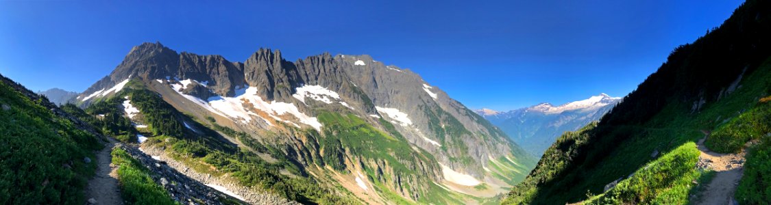 Johannesburg Mountain at North Cascades in WA