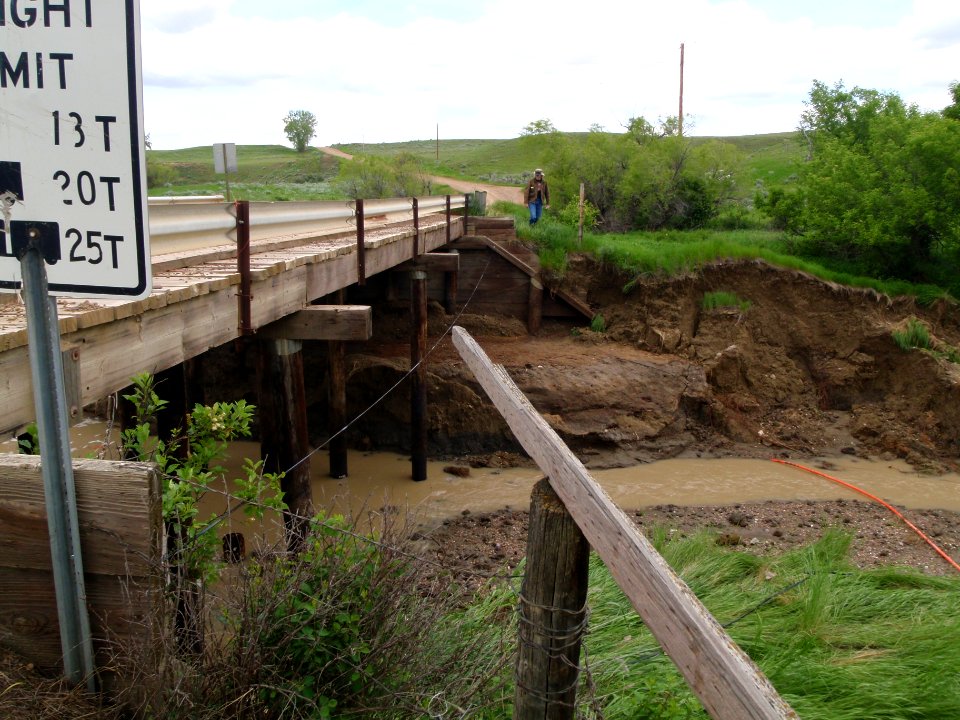 Galpin Bridge downstream side looking north