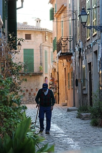 Walking stick support historic center