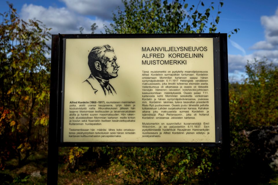 Alfred Kordelinin muistomerkki, Hausjärvi, Finland