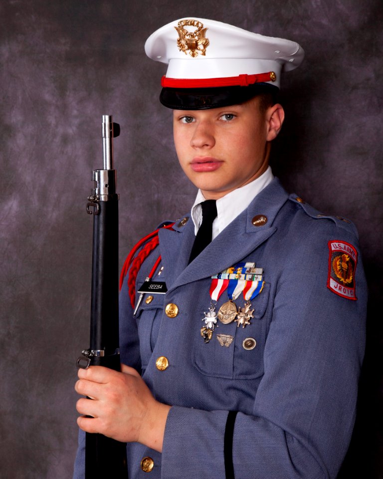 mike with gun2