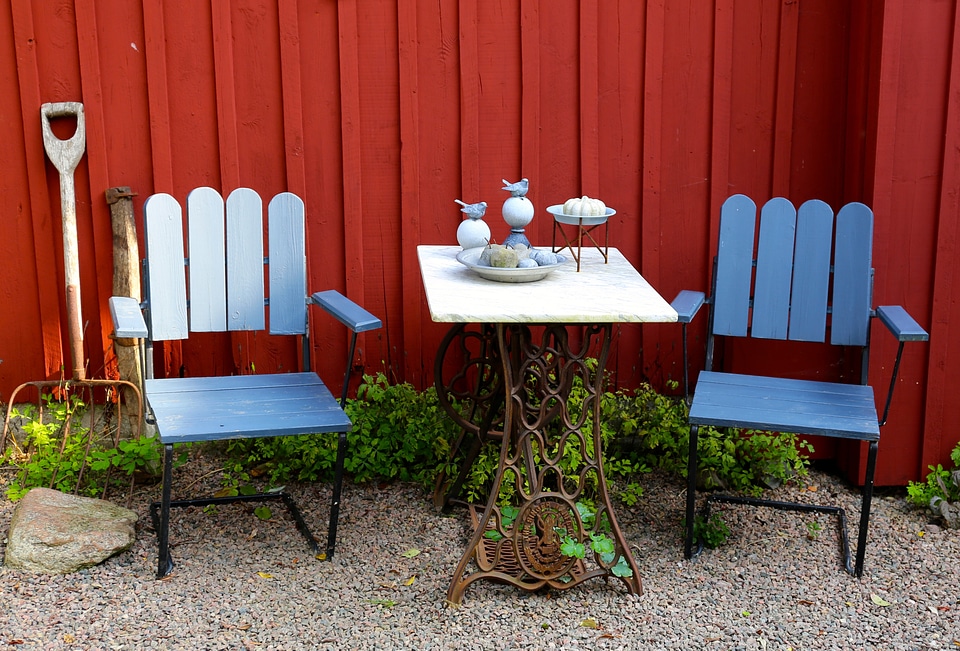 Garden furniture table chairs