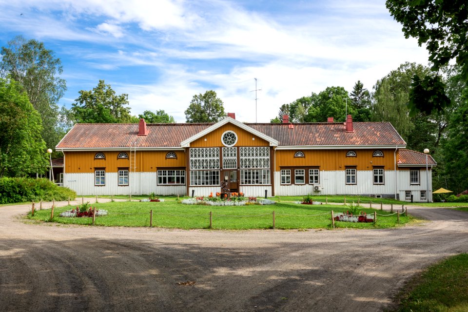 Lepaan kartano ja matkailu, Hattula, Finland