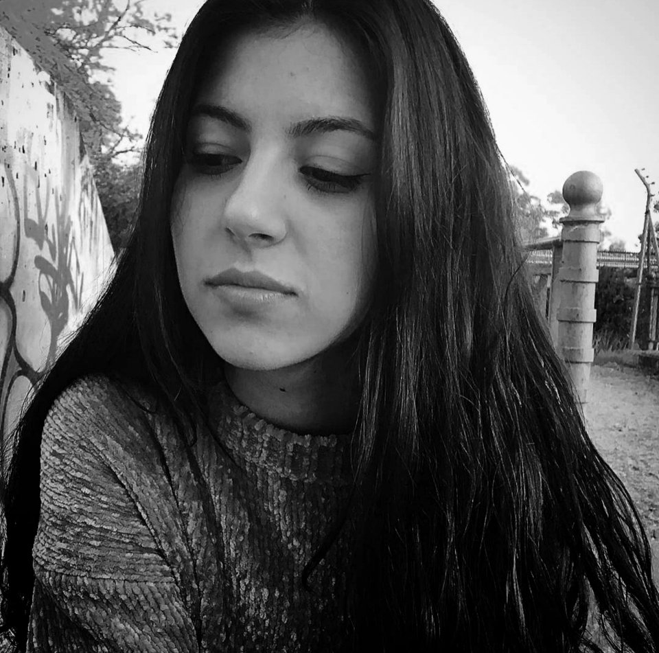 Día 1: Autorretrato en blanco y negro