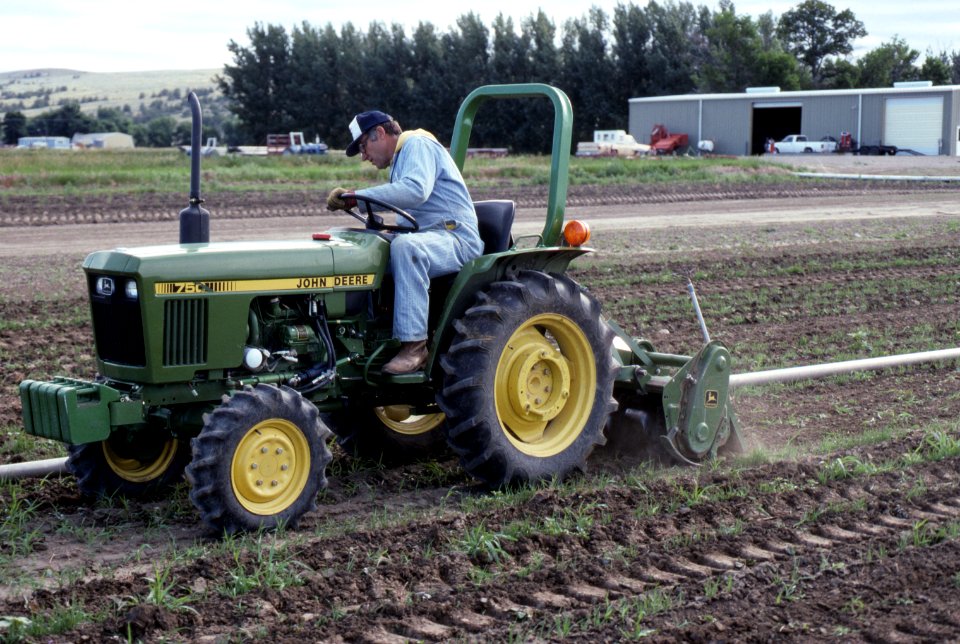 Machinery22.tif