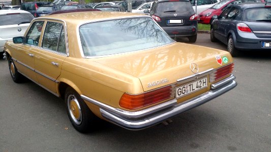 Mercedes Benz 350 SE