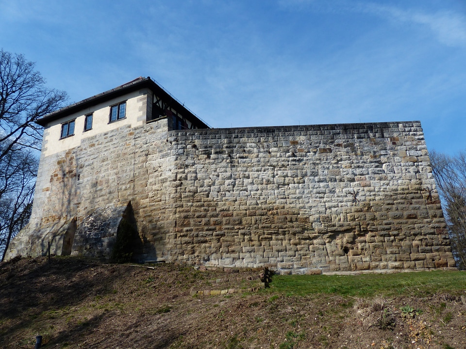 Scrubber hof w�?schenbeuren building
