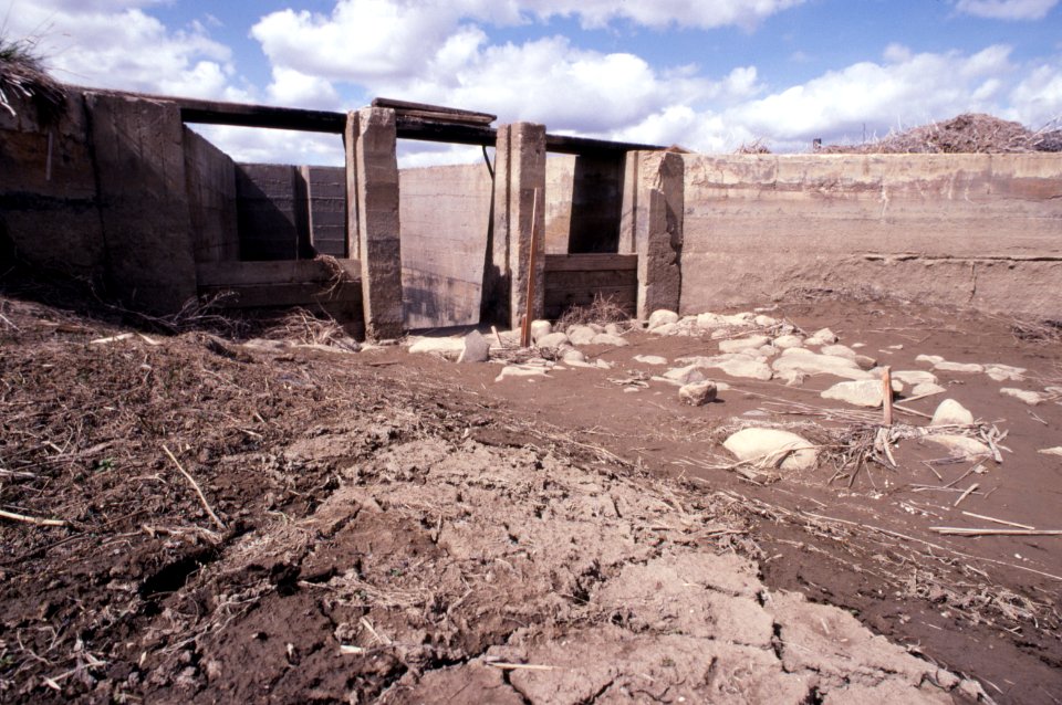 Dams12.tif