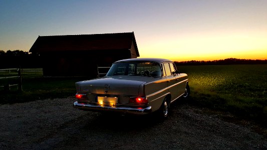 Mercedes Benz W110