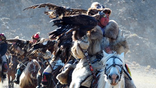 golden eagle festival mongolia 15