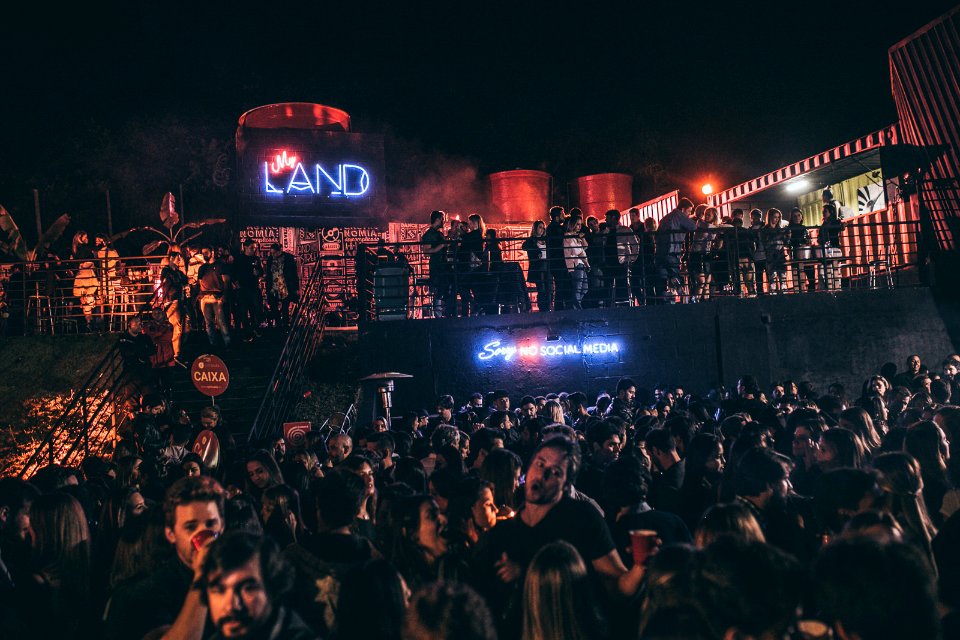 Land Street - 02.06.2018