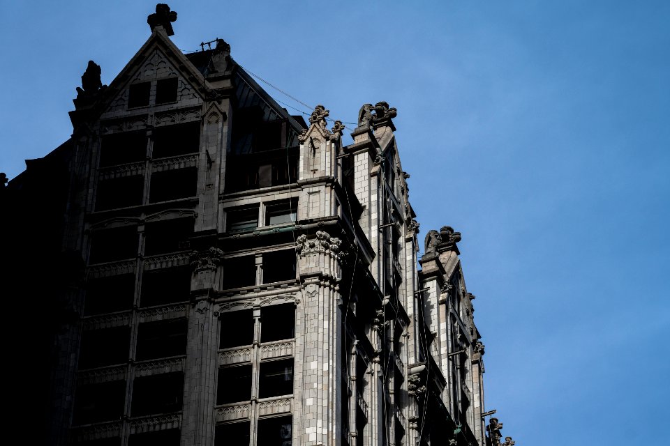 Roof line detail of 55 Liberty Street