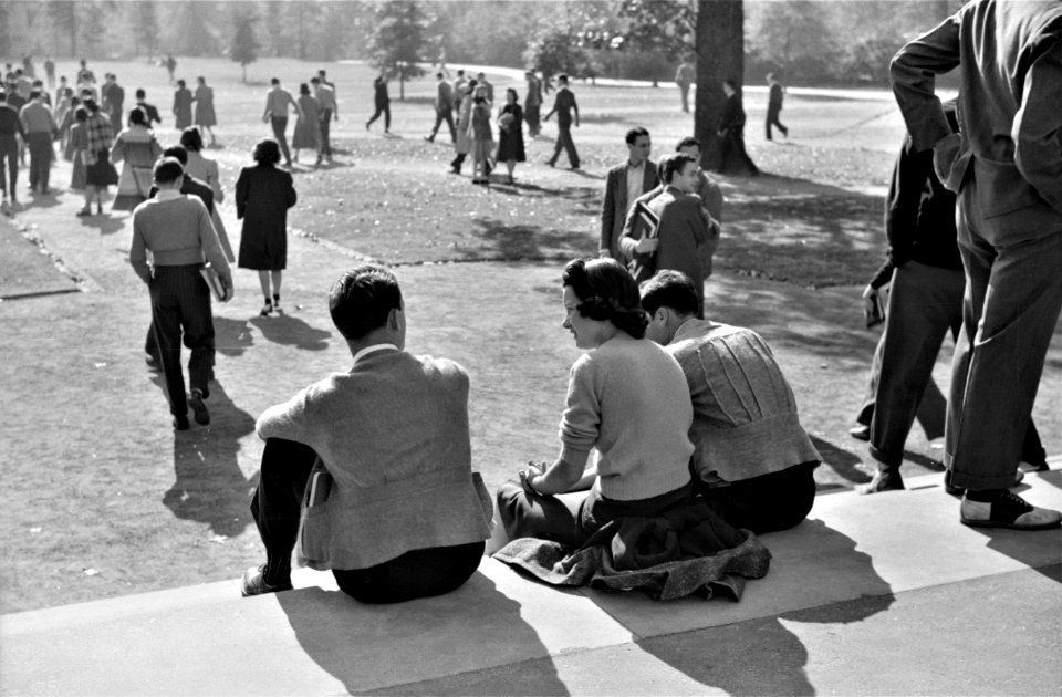Co-Ed: Students during change of classes, University of North Carolina, Chapel Hill, North Carolina, September 1939.
