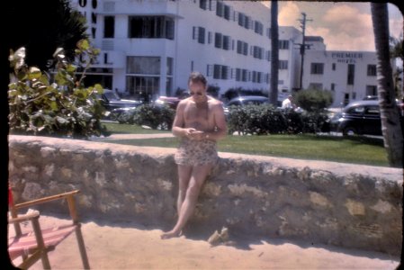 1940s kodachrome slide of a man in front of the Colony Hotel in Miami Beach, Florida. "42" written in pencil on back.
