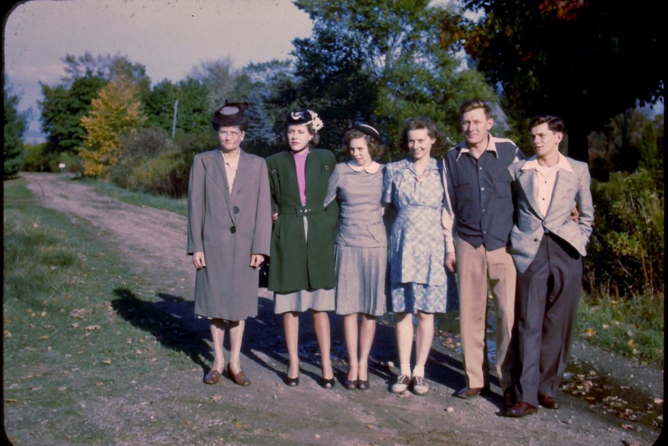 Found 1940s Kodachrome silde. No title.