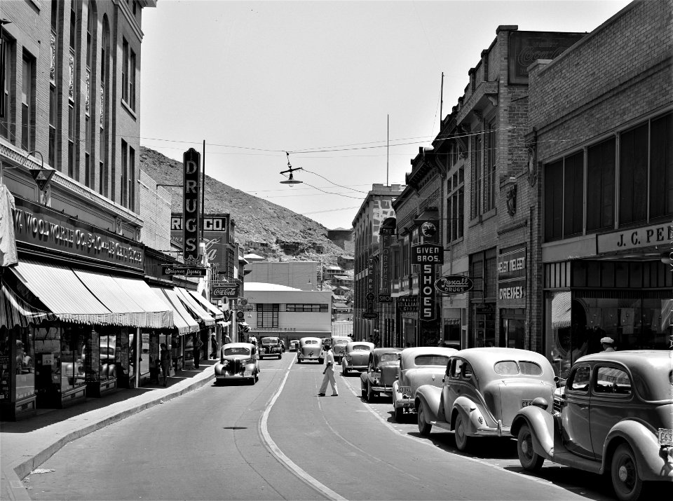 Busy Bisbee: Main street of Bisbee, Arizona, May 1940.