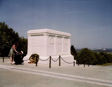Sailor and girl at the Tomb of the Unknown Soldier. Washington, D.C. May 1943.