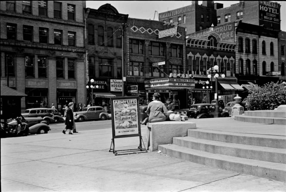 They Won't Forget: View from the Courthouse steps in Peoria, Illinois. May 1938.