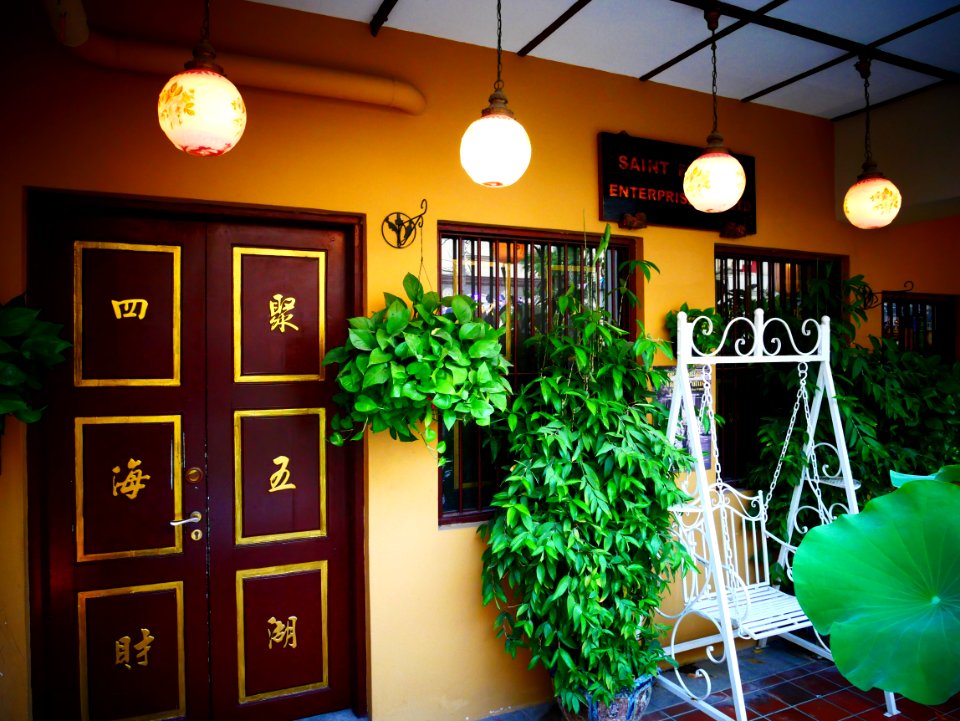 singapore heritage festival - peranakan museum: decorations based on chinese culture