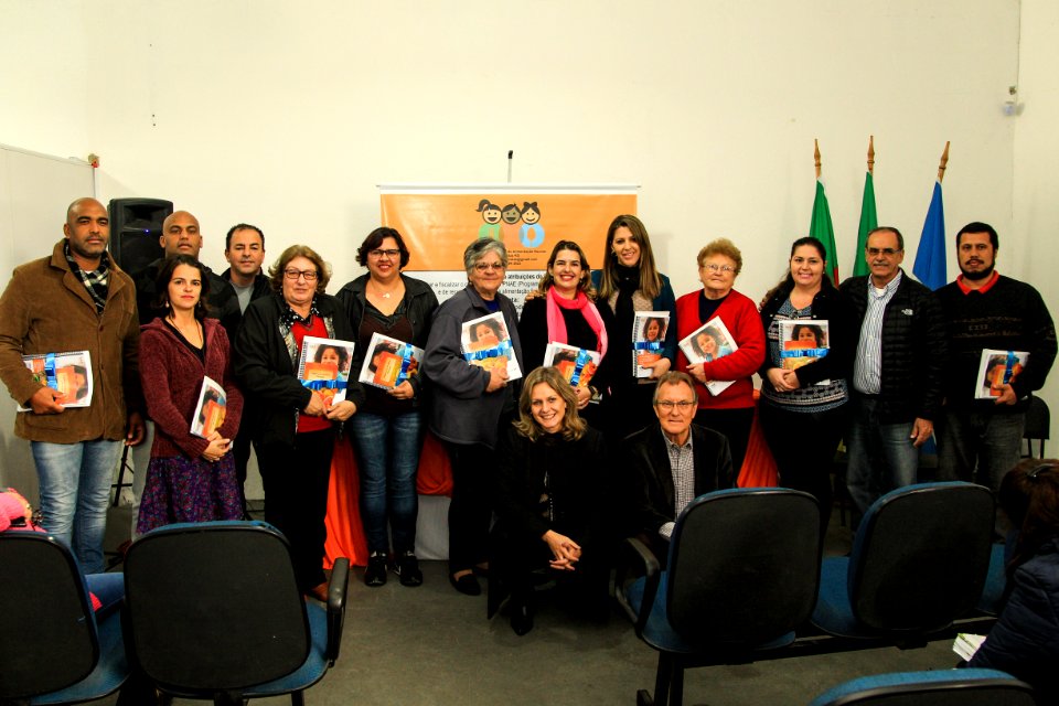 12.06.2018 - Prefeita Paula Mascarenhas e o vice Idemar Barz durante Posse do Conselho Municipal da Merenda Escolar - Foto: Gustavo Vara