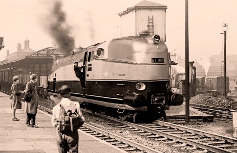 61 001
