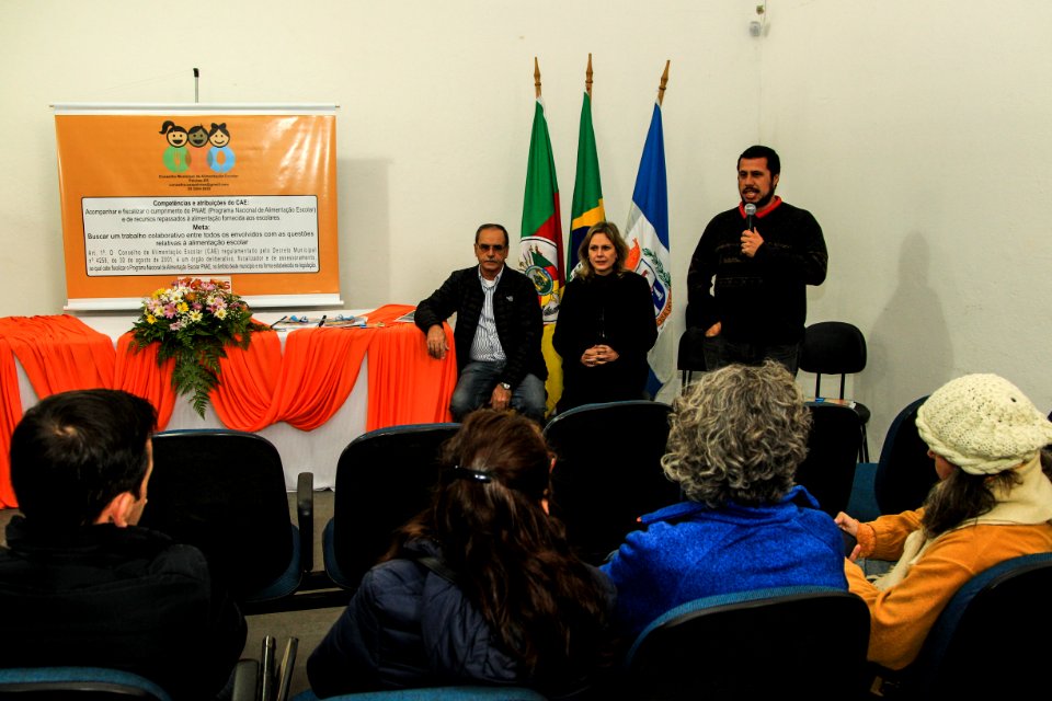 12.06.2018 - Prefeita Paula Mascarenhas e o vice Idemar Barz durante Posse do Conselho Municipal da Merenda Escolar - Foto: Gustavo Vara