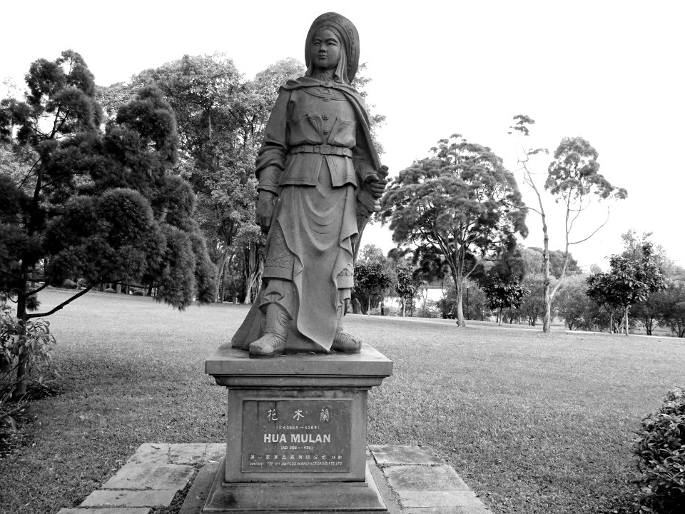 legendary heroine hua mulan @ chinese garden