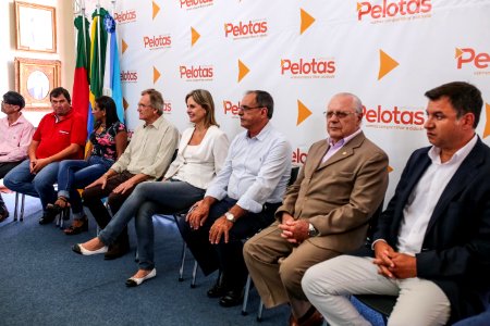 01.03.2018 Posse novos diretores da rede municipal - Fotos Gustavo Mansur