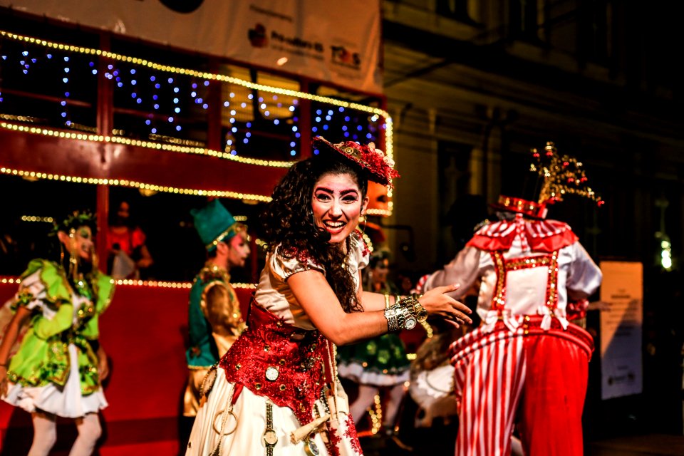 10.12.2017 - Prefeita Paula Mascarenhas e vice Idemar Barz na chegada do Papai Noel e entrega da chave da cidade
